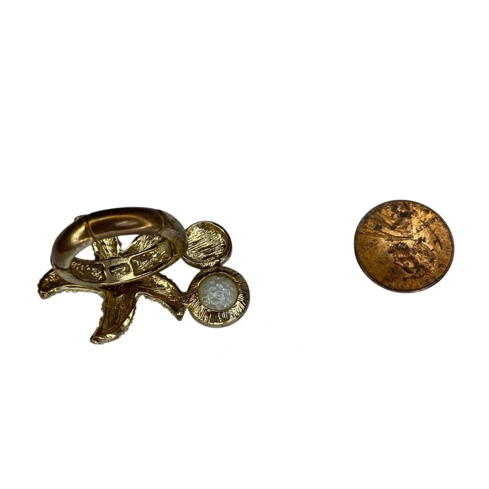 ⭐️Gold Starfish & Shell Statement Ring| with Green And Crystal Accents